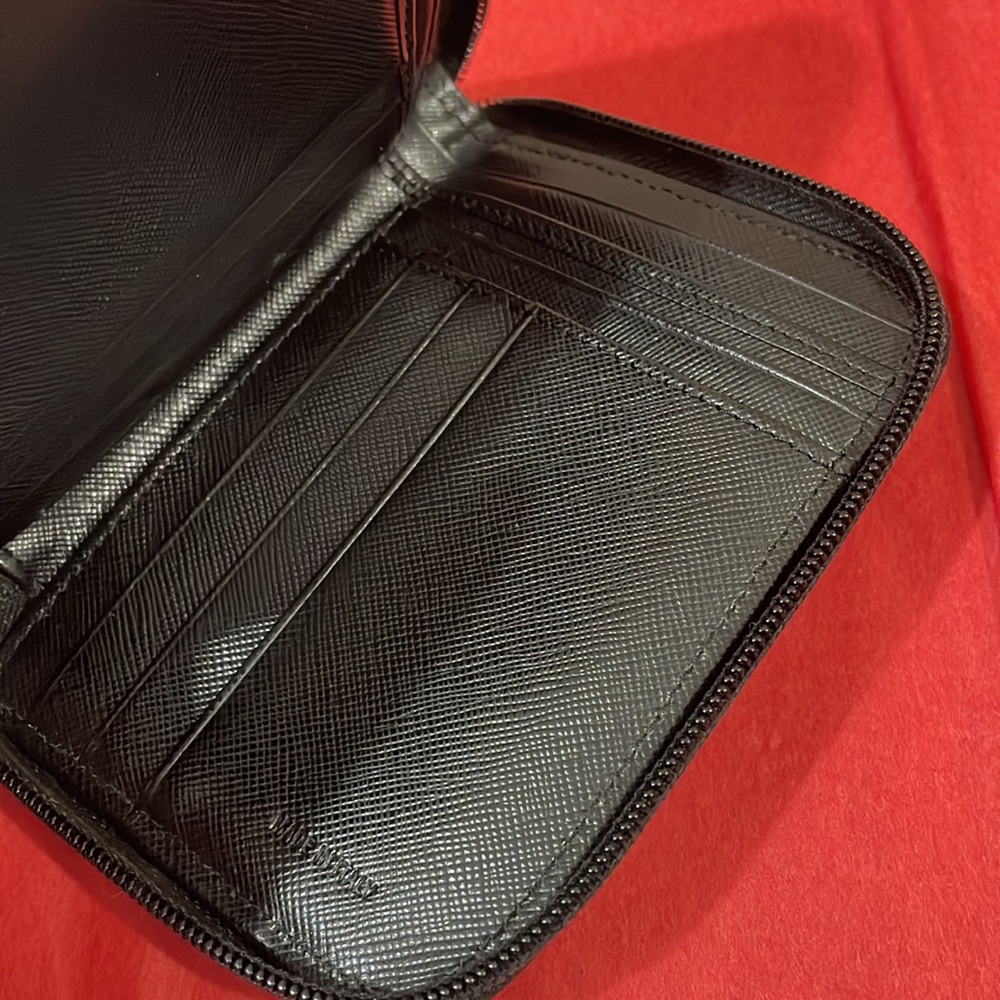 SOLD ‼️ Authentic Prada Nylon/Leather Mid Wallet🖤 - Picture 8 of 12